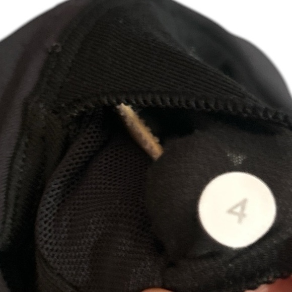 Lululemon Flow Y 2-in-1 Tank Built in Bra Strappy Flowy Tank Top - Picture 7 of 7